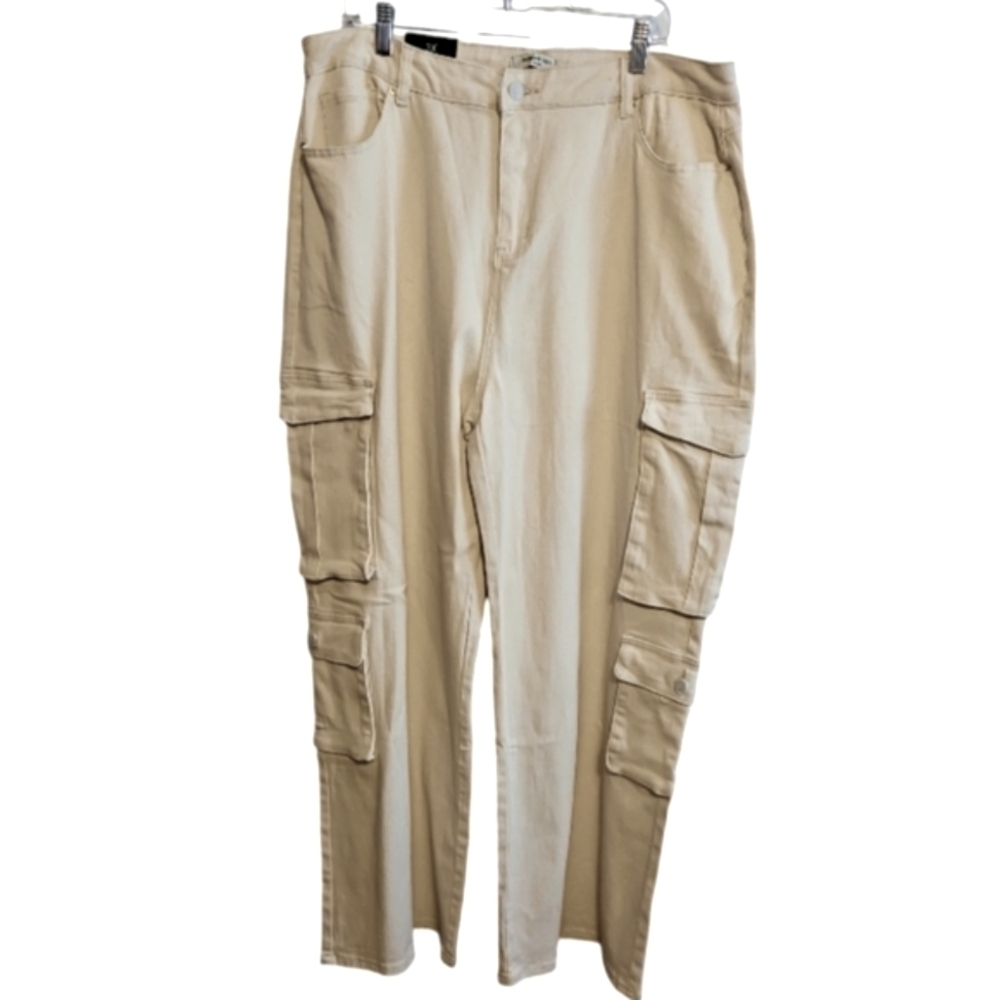American Bazi Women's Wide Leg Cargo Jeans - Picture 5 of 7